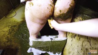 Girlfriend's Cowshed Tour - Couple in Cowshit