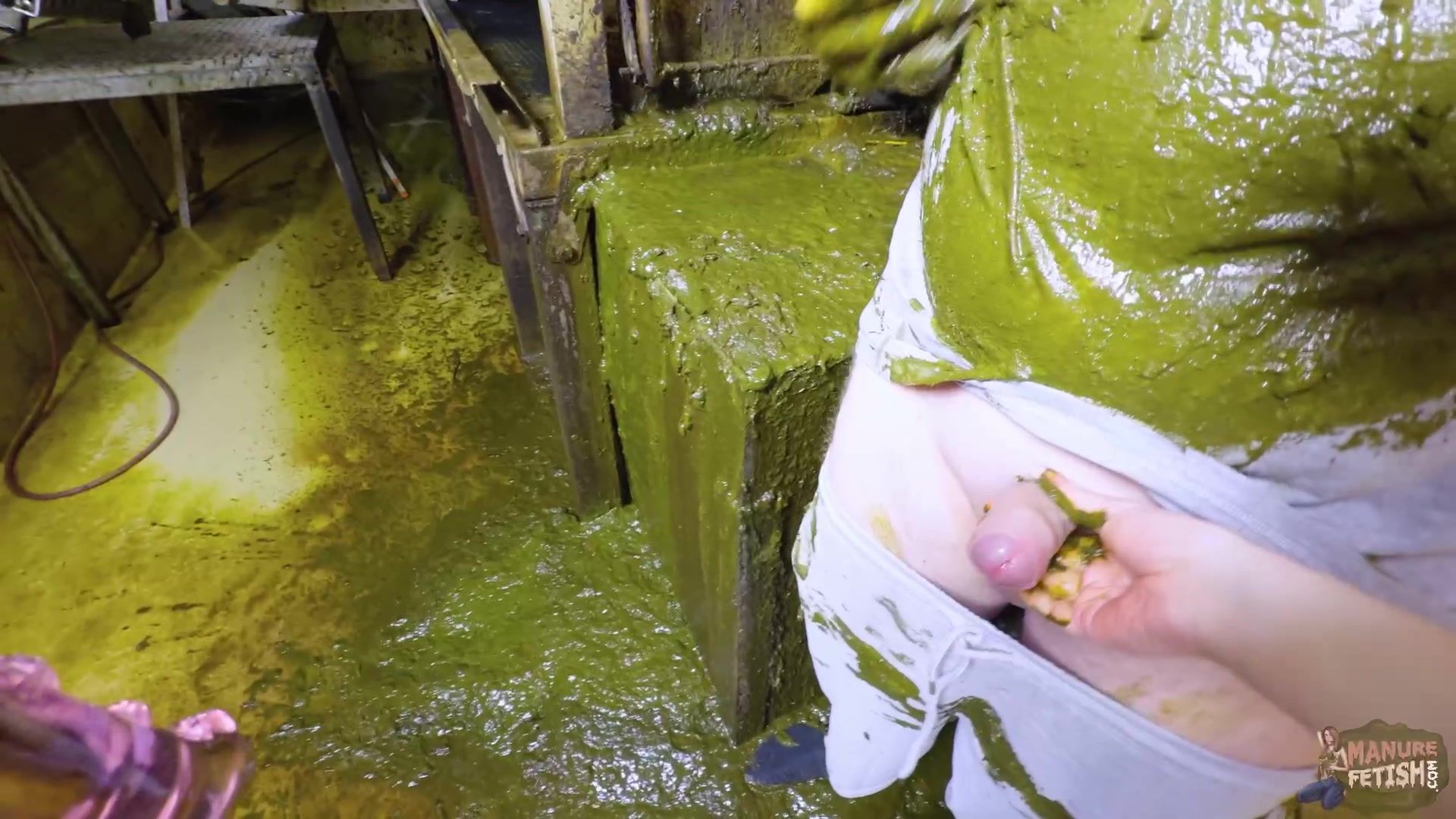 Girlfriend's Cowshed Tour - Couple in Cowshit