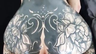 Sarah gets high from an anal plug in her ass