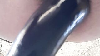 I masturbate and fuck myself