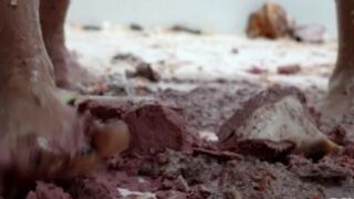 68_sucking dirty toes (п║п╬я│п╟п╫п╦п╣ пЁя─я▐п╥п╫я▀я┘ п©п╟п╩я▄я├п╣п╡ п╫п╬пЁ)