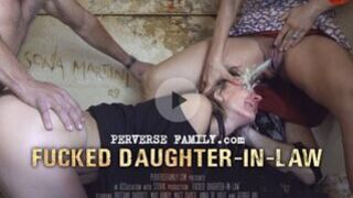 S03E19 Fucked Daughter in Law