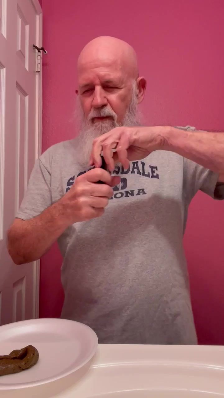 Fag Scat Eating Poop, Sniffing Popper, Small Dick