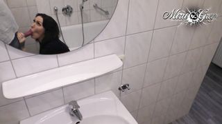 Vollgewichst zur Arbeit ! Sperma auf der Nylon Strumpfhose