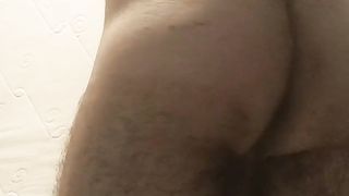 JakeTheSub1 twerking and shaking his meat