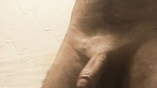 JakeTheSub1 twerking and shaking his meat