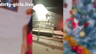 Ebony slut crazy puke show in garden