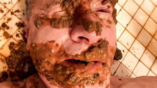 Black Man Feeds a Huge Meal to His Shit Eating Faggot