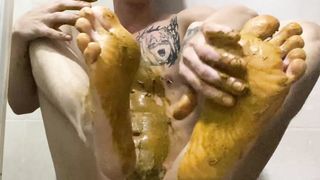 Jugar con mierda scat gay