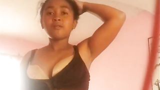 Marie ma nouvelle petite pute Malgache