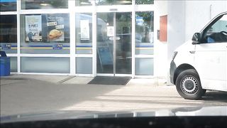 Öffentlich - in public - Plastik, Lack, PVC