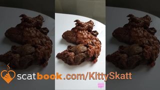Tasty shit of Kitty Skatt