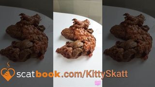 Tasty shit of Kitty Skatt