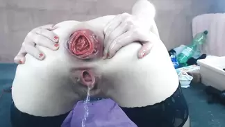 Extreme pissing Porn Videos