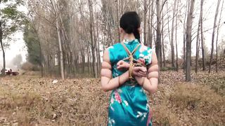 Chinese Girl outdoor exhibitionism BDSM Training 249