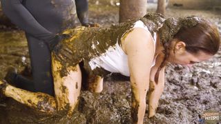 Brooke Maddison Anal Tour With Her Master In Cowshit