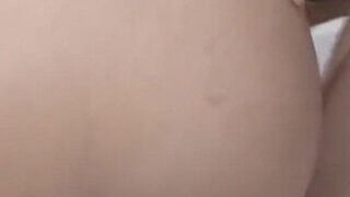 Apni Girlfriend Ki Chut Mein Pani Nikal Diya Mask Wali Desi Girl Creampie