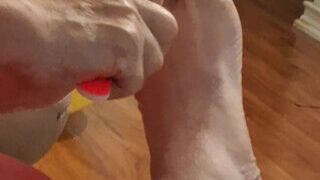 Big Beauty Nurse Vicki Cuts Boyfriends Toe Nails He Has Stinky Dirty Feet