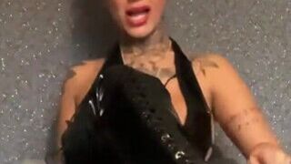 Dominant Tattooed MILF Commands Your Strokes Now