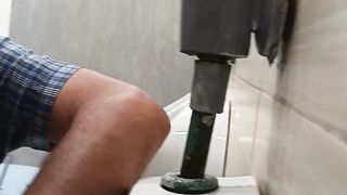 Realtor Oleg Yakuba is that same pathetic faggot who licks urinals.