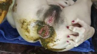 Scat Anal Ends in Squirt